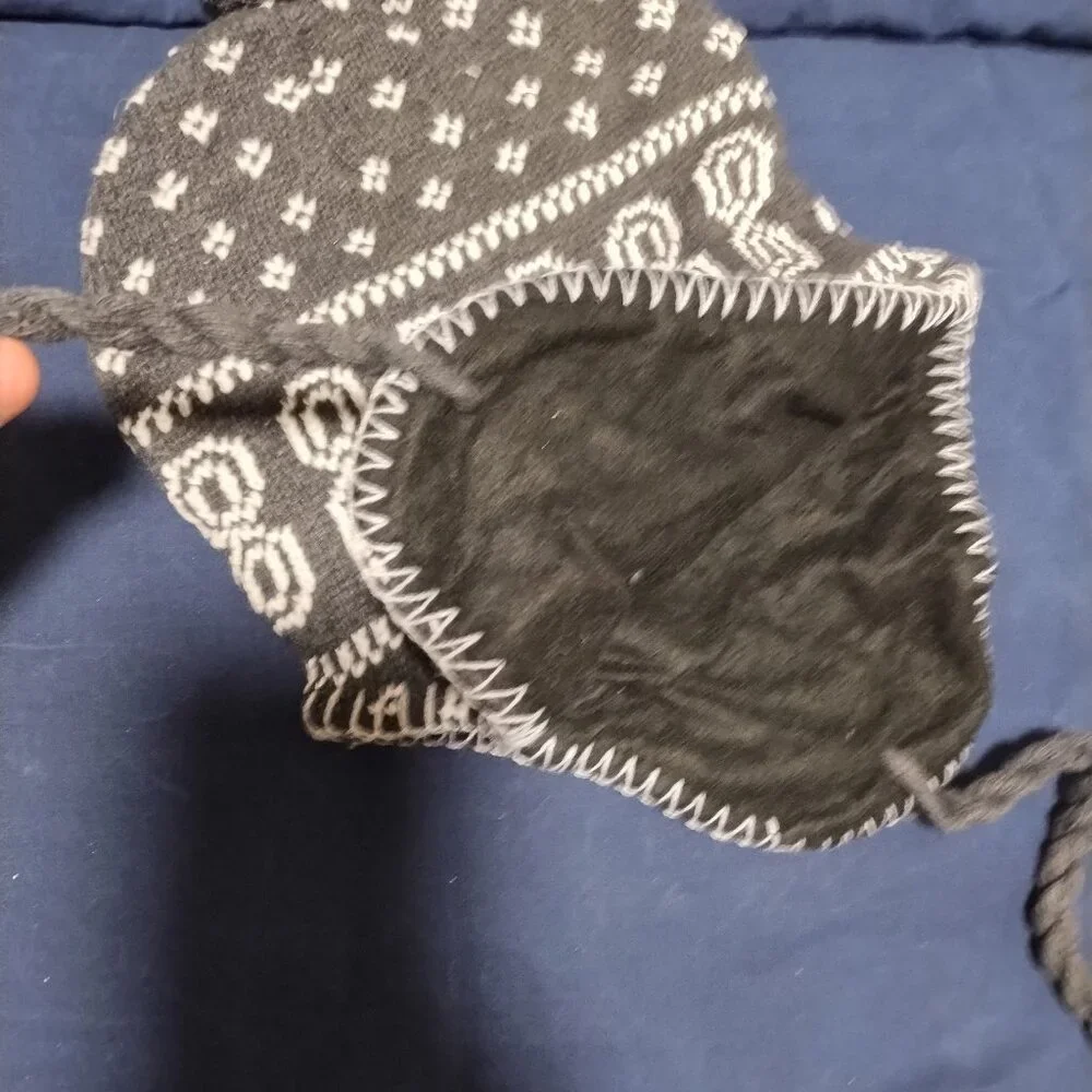 hats - Picture 5 of 5